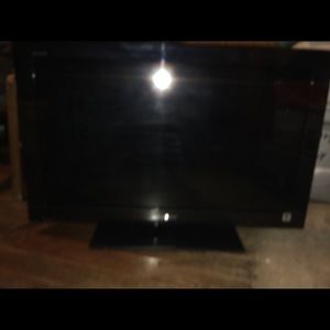 32 in Sony flat screen tv